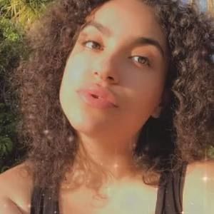 Meet your Posher, Aliyah